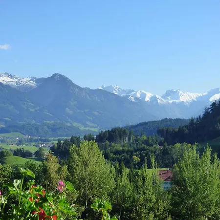 شقة Kuehberg Mit Schoenstem Panoramablick *
